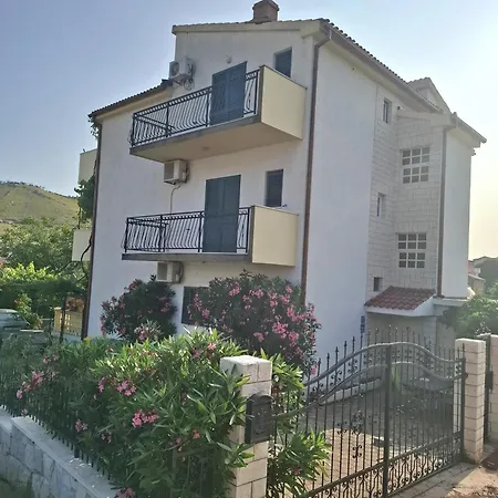 Dalmatia Apartment Grebastica