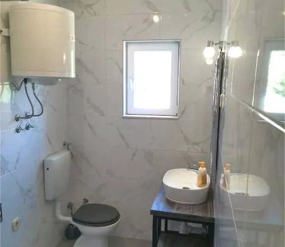 Dalmatia Apartamento *